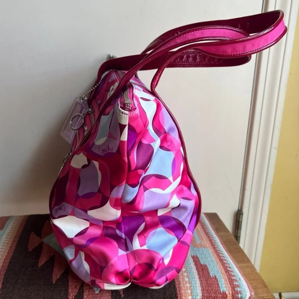 VTG Y2K Coach Poppy Glam Tote Bag RARE Pink Geometric OpArt Kaleidoscope Barbie - Picture 4 of 10